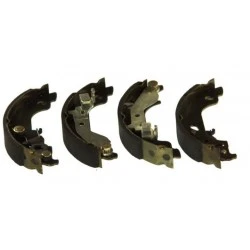 Спирачни челюсти C0F018ABE Fiat Punto