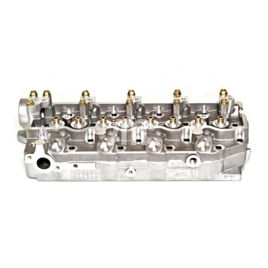 Цилиндрова глава 908513 Mitsubishi 4D56 потънали клапани